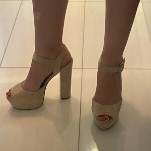 Steve Madden Platform Heels